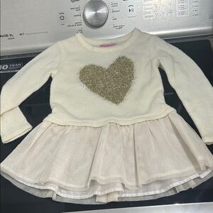 Girls 3T glitter heart tulle peplum sweater shirt top